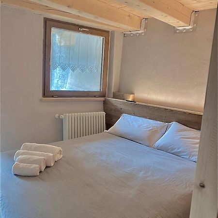 Boutique Alpine Studio - Steps From Dolonne Ski Lifts Apartment Courmayeur Exterior photo